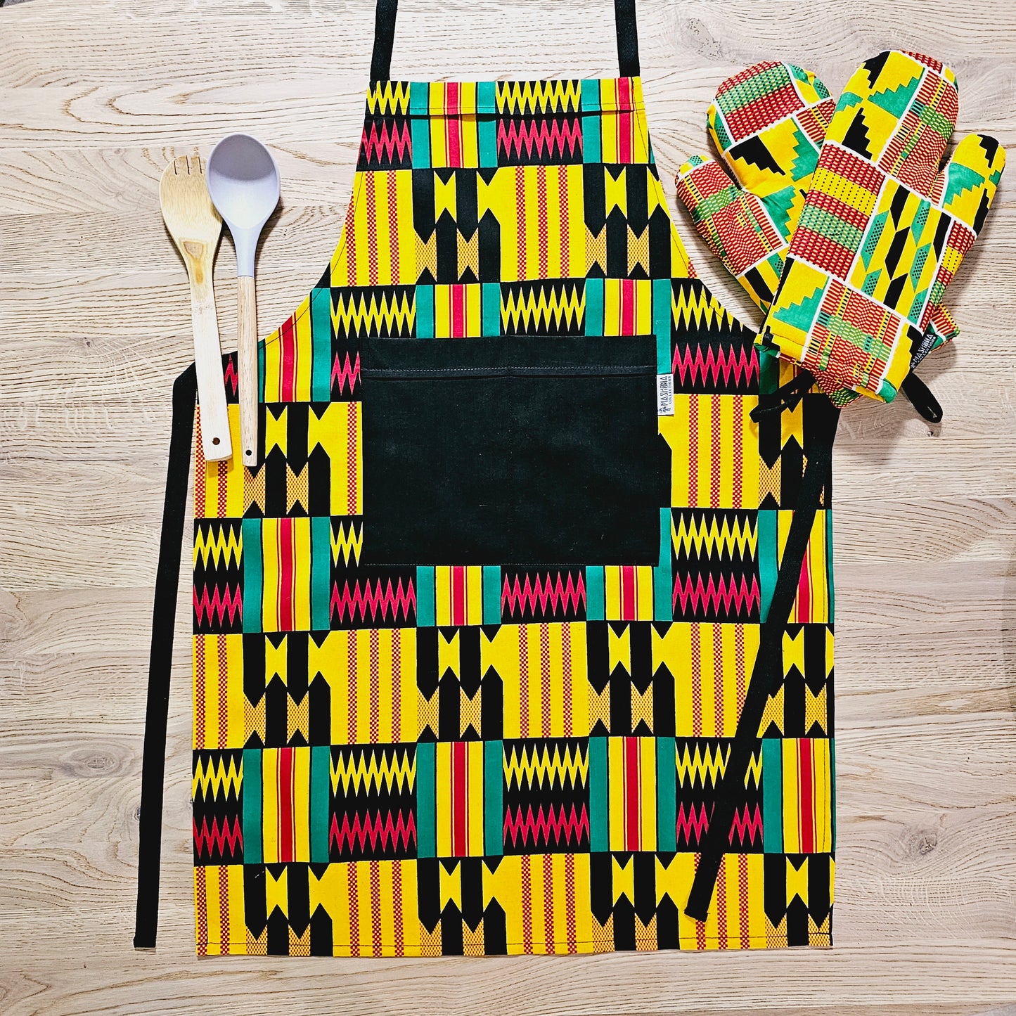 Handmade Apron and Matching Oven Gloves Set