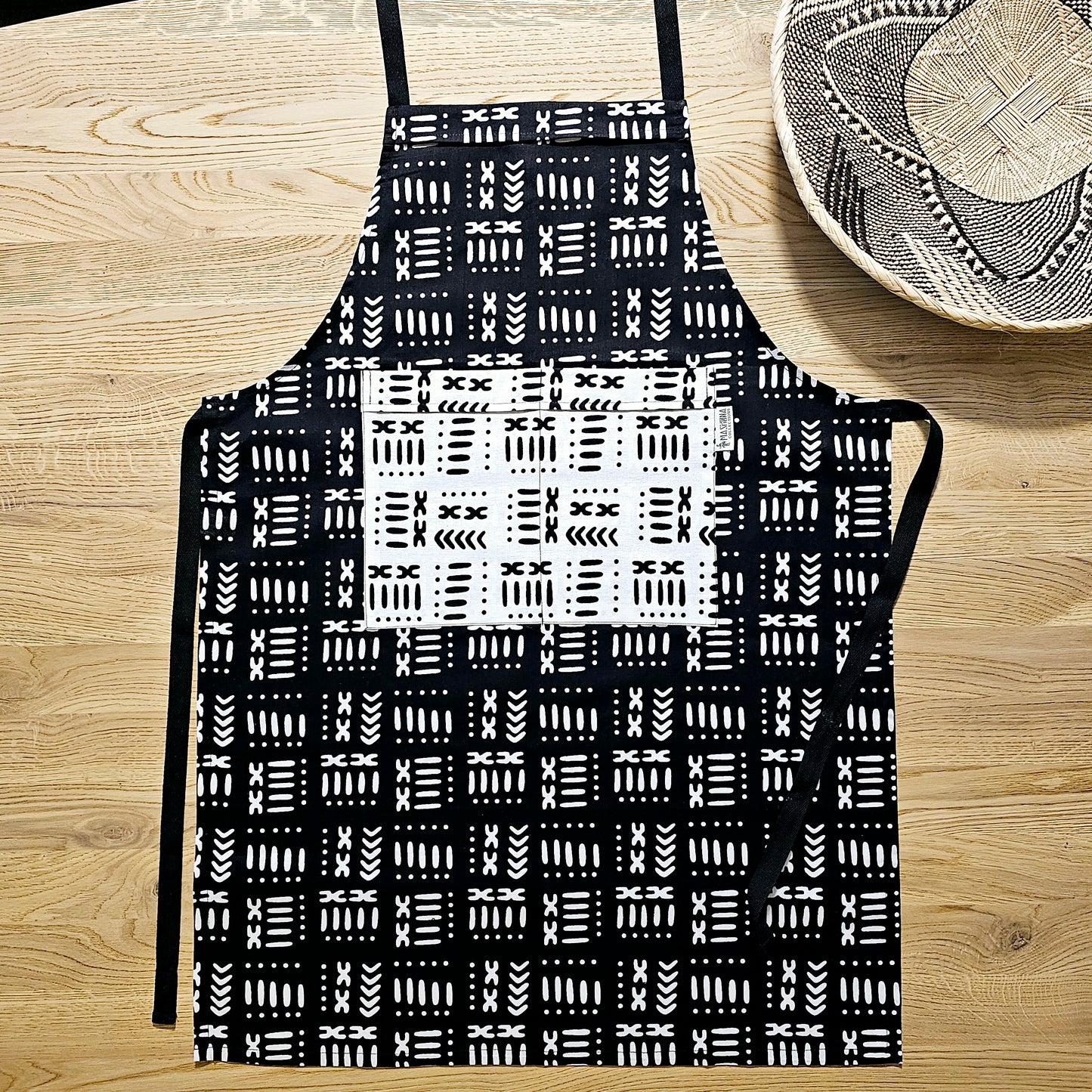 Handmade Apron and Matching Oven Gloves Set